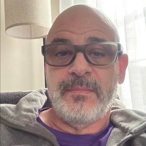 Meet your Posher, Randall